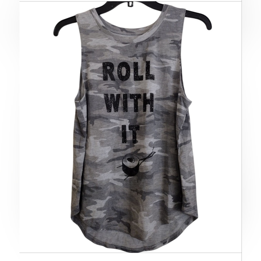 Grayson/Threads Grey Camouflage Sleeveless Tank Top Sushi Image Text Size Small